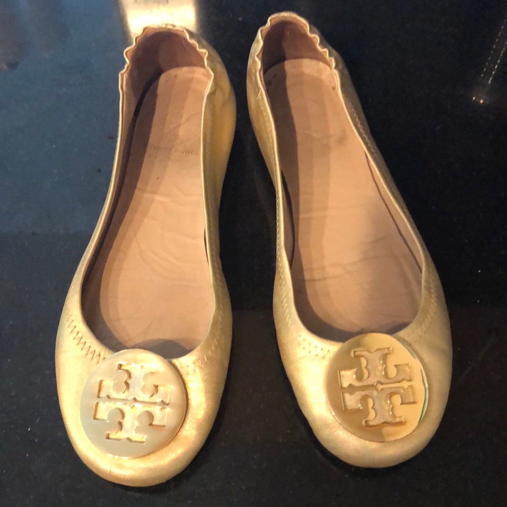 Tory BurchGold Reva Flats